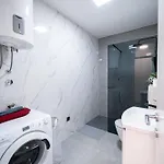 Apartment Luxury In Peaceful Split Neighborhood *
