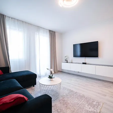 Luxury In Peaceful Split Neighborhood * Solin