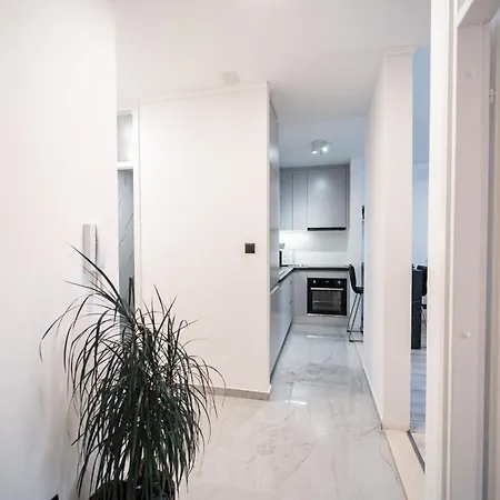 Luxury In Peaceful Split Neighborhood アパート ソリン